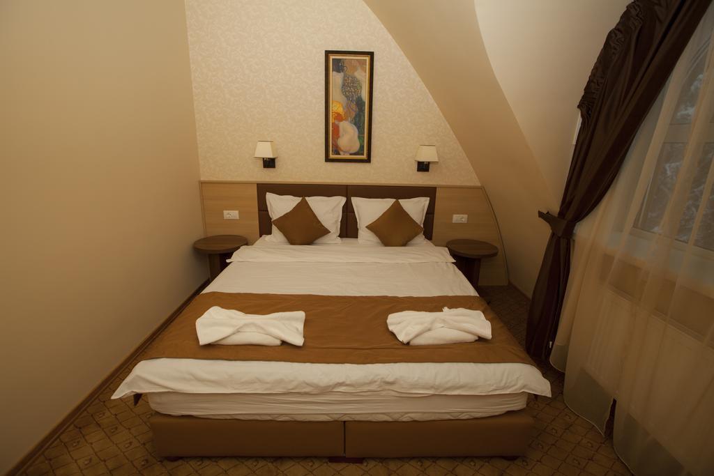 Family Hotel Saint George Bistritsa  Habitación foto